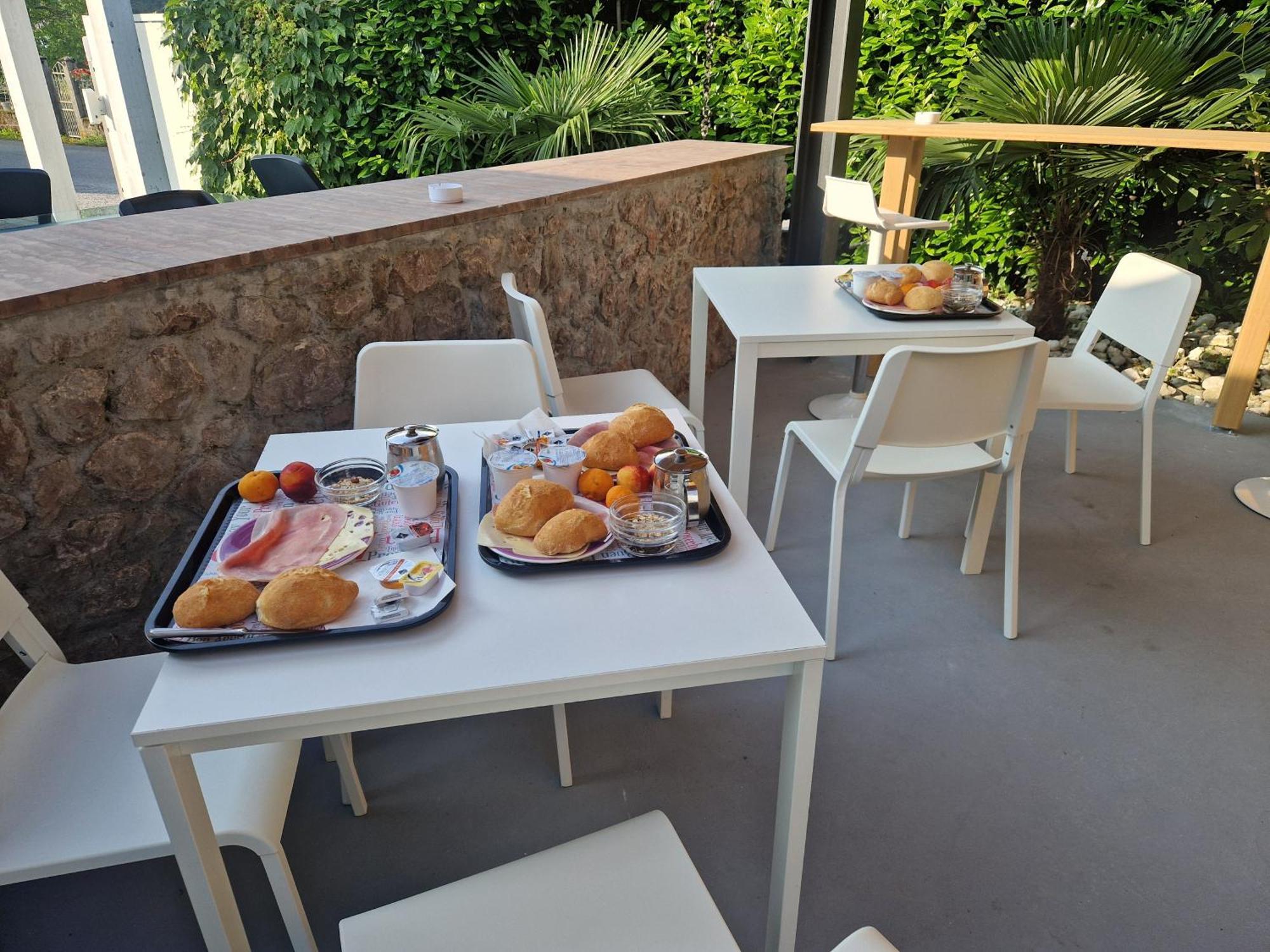Moggio Udinese Residence Bed&Bike מראה חיצוני תמונה