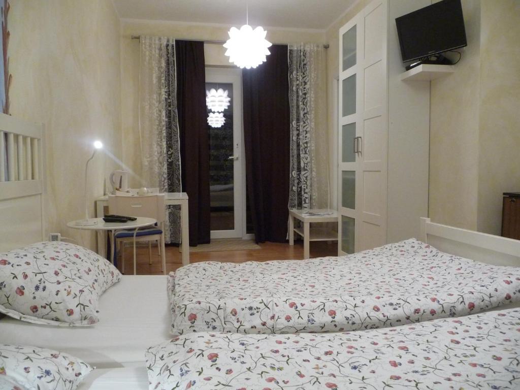Moggio Udinese Residence Bed&Bike חדר תמונה