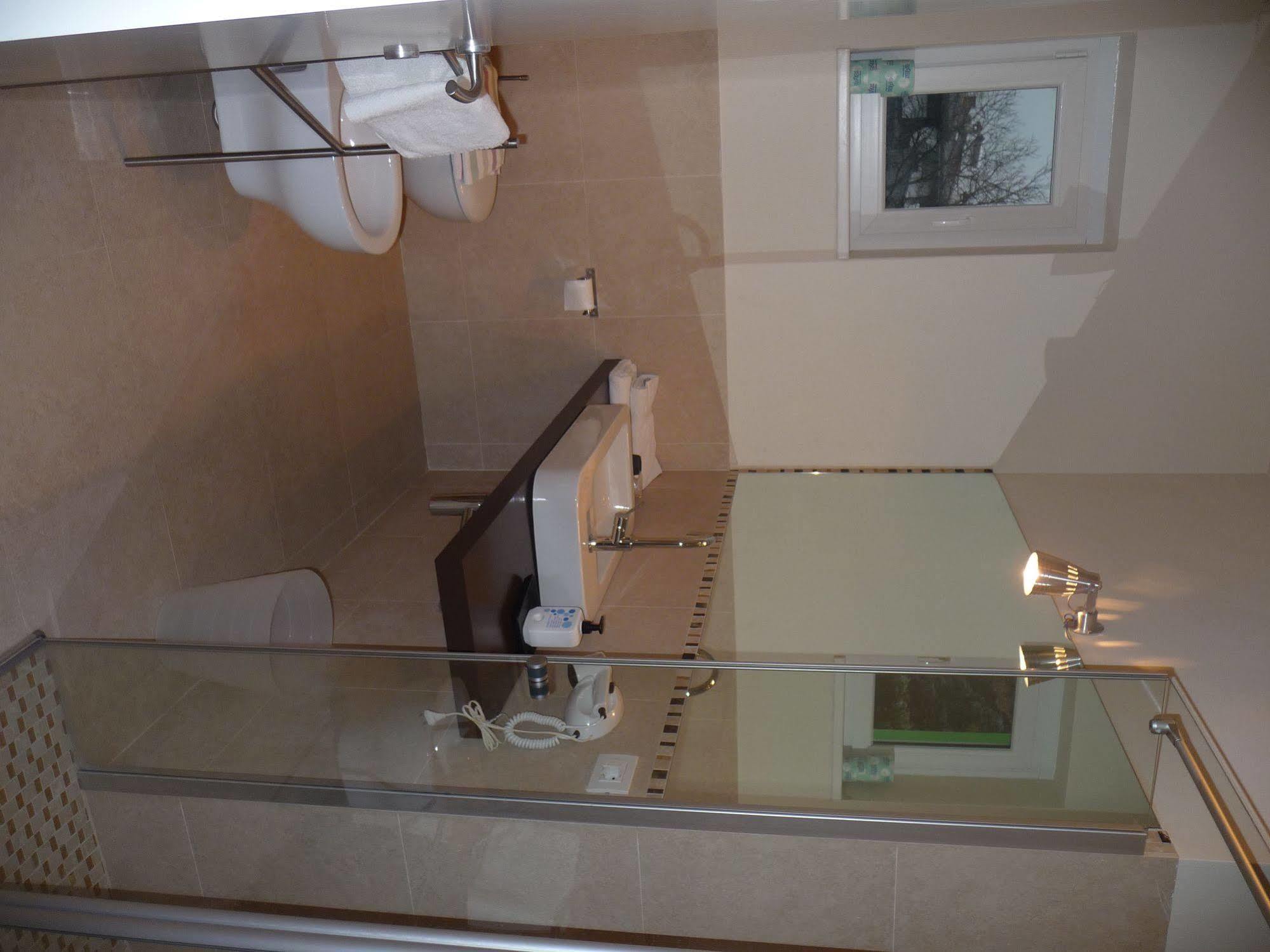 Moggio Udinese Residence Bed&Bike מראה חיצוני תמונה